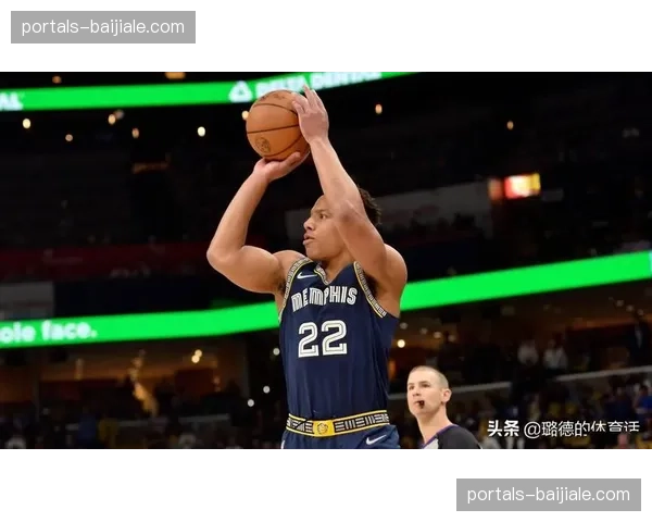 贝恩2756分钟赛季全勤 灰熊外线核心承担大量攻防任务